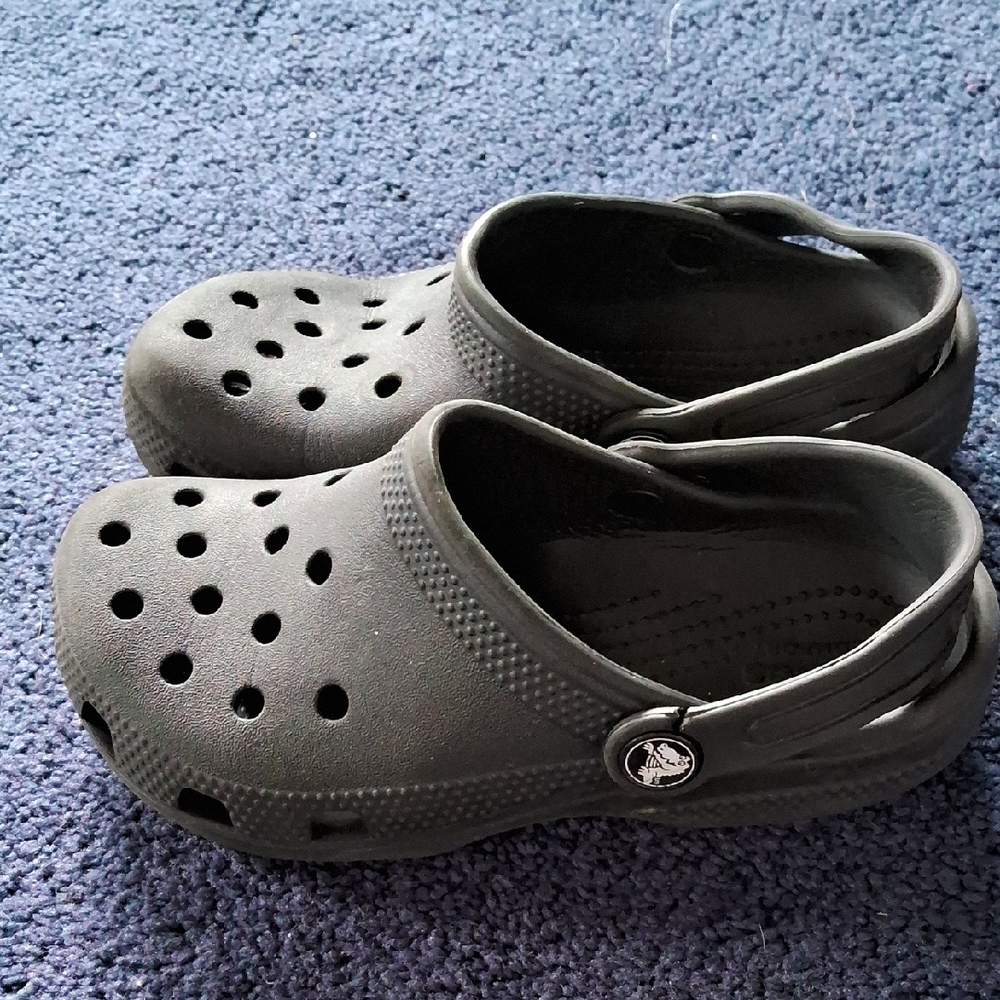 CROCS Kids Sandals in Gray